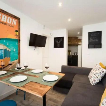 Ola Lisbon- Castelo V Apartment Exterior photo